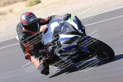 media/Oct-08-2022-SoCal Trackdays (Sat) [[1fc3beec89]]/Turn 16 Inside (1130am)/